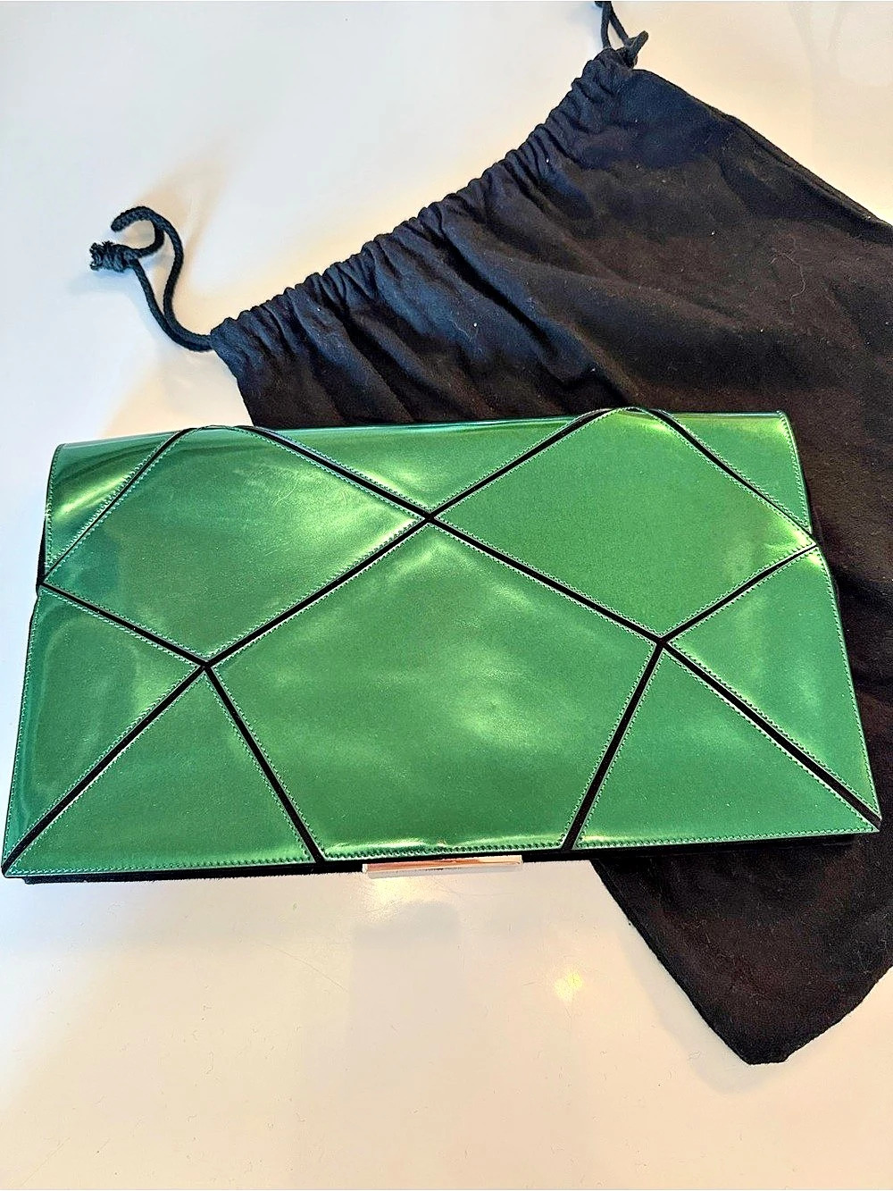 Roger Vivier Prismick Geometric Patent Leather Clutch Green & Black